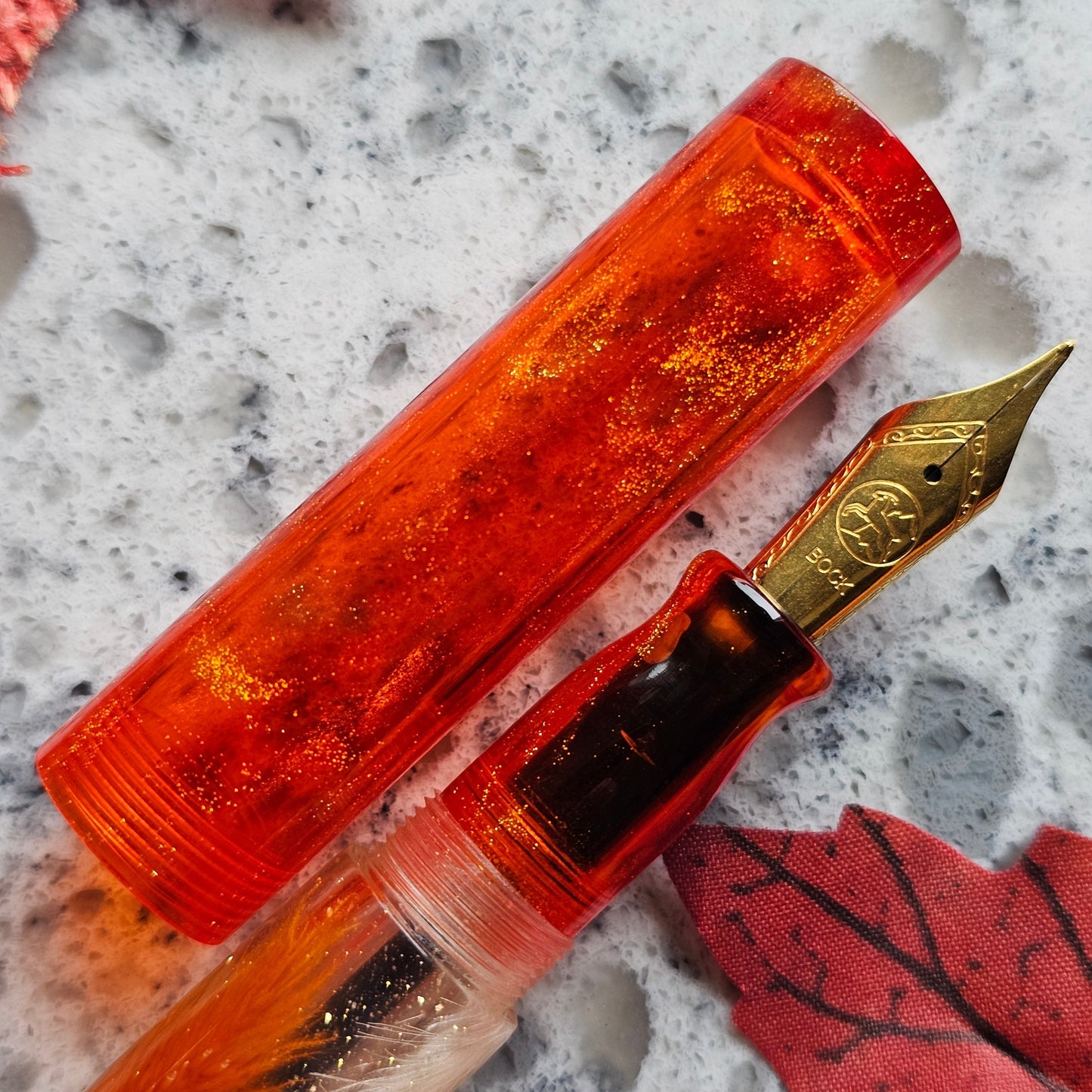 SMedium Autumn Ablaze/Fire Opal Flat Top Fountain